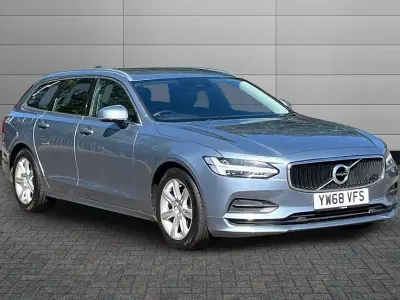 Used Volvo V90 Momentum 187 HP (137 kW) 2019 Mussel blue Estate