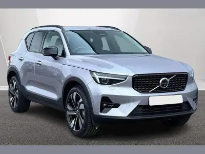 New Volvo XC40 Ultra 161 HP (118 kW) 2026 Silver SUV