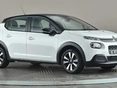 Used Citroën C3 Feel 83 HP (61 kW) 2019 White Hatchback