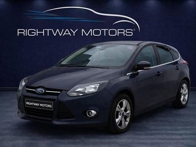 Used Ford Focus Zetec 105 HP (77 kW) 2013 Grey Hatchback