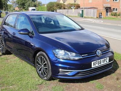 Blue Used 2019 VW Golf VII SE Hatchback | £11,795 (Fair price)