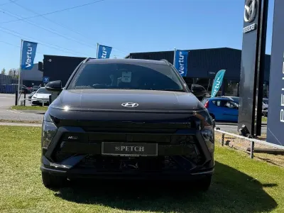 Gebraucht Hyundai Kona N Line 136 PS (100 kW) 2025 Schwarz SUV