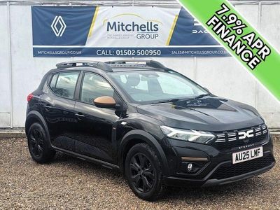 Black Used 2025 Dacia Sandero Extreme Hatchback | £15,995 (Fair price)