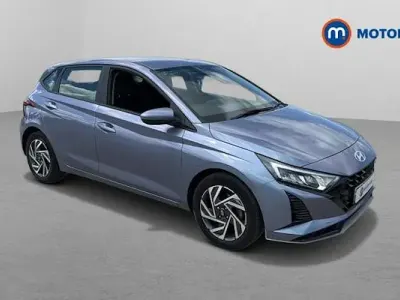 Used Hyundai i20 Advanced 101 HP (74 kW) 2024 Blue Hatchback
