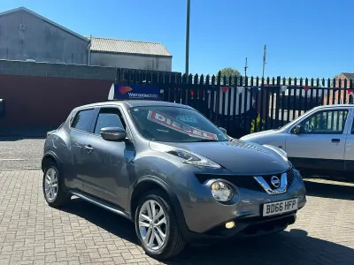 Used Nissan Juke N-Connecta 110 HP (80 kW) 2016 Grey SUV