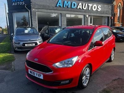 Used Ford Grand C-Max Zetec 125 HP (91 kW) 2018 Red MPV