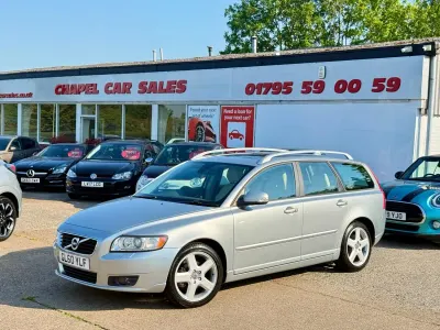 Usado Volvo V50 SE Lux 115 CV (84 kW) 2010 Plateado Familiar