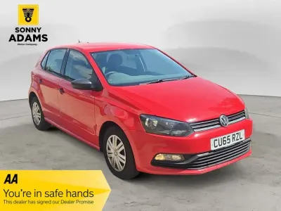 Used VW Polo S 60 HP (44 kW) 2015 Red Hatchback