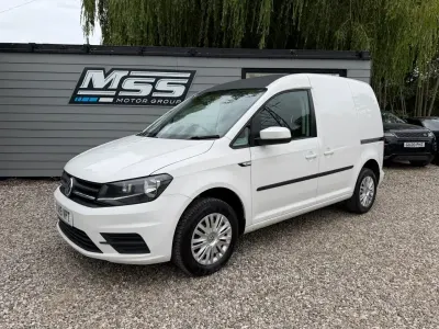 Used VW Caddy Trendline 102 HP (75 kW) 2019 White MPV