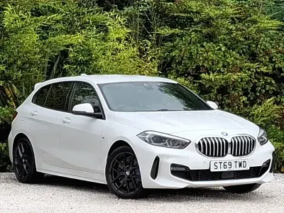 Used BMW 118 M Sport 140 HP (102 kW) 2020 White Hatchback
