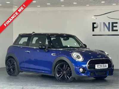 Used Mini Cooper Classic 136 HP (100 kW) 2019 Silver Hatchback