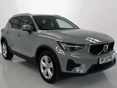 Used Volvo XC40 Core 161 HP (118 kW) 2026 SUV