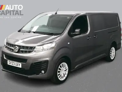 Used Vauxhall Vivaro 100 HP (73 kW) 2023 Grey MPV