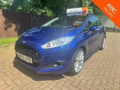 Used Ford Fiesta Zetec 125 HP (91 kW) 2013 Blue Hatchback