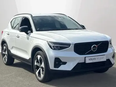 Used Volvo XC40 Plus 161 HP (118 kW) 2025 SUV