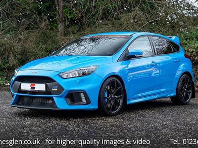 Used Ford Focus RS 350 HP (257 kW) 2017 Blue Hatchback