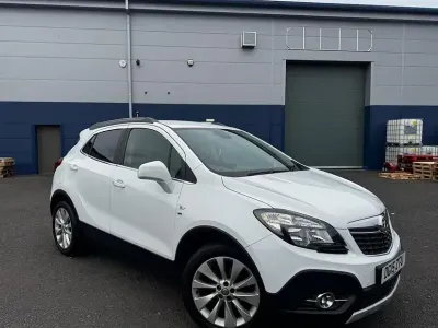 Used Vauxhall Mokka S 115 HP (84 kW) 2015 White SUV
