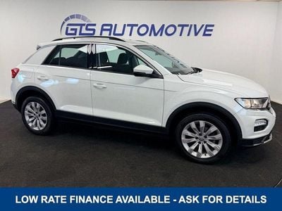 White Used 2020 VW T-Roc SE SUV | £12,490 (Fair price)