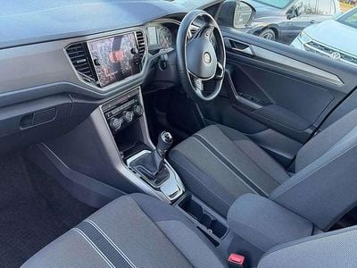 Used VW T-Roc SE 150 HP (110 kW) 2020 Grey SUV