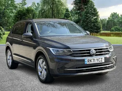 Second-hand VW Tiguan S 150 CP (110 kW) 2022 Gri SUV