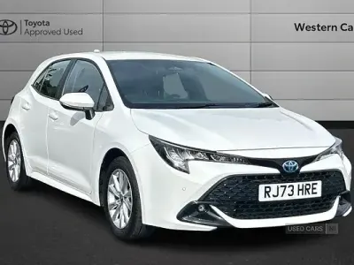 Used Toyota Corolla 2023 White Hatchback