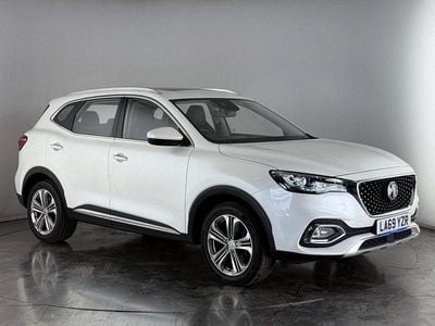 MG HS