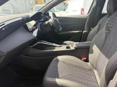 New Peugeot 308 SW GT 143 HP (105 kW) 2025 Estate