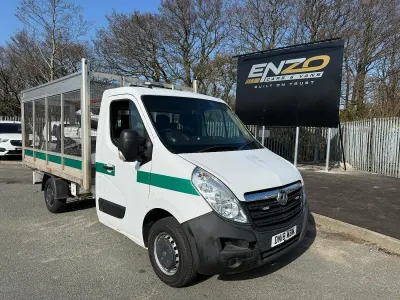 Used Vauxhall Movano 110 HP (80 kW) 2018 White MPV