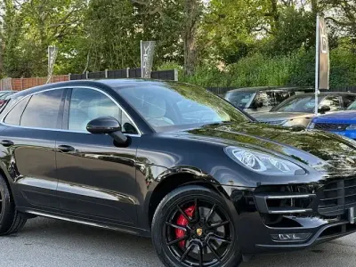 Gebraucht Porsche Macan Turbo 400 PS (294 kW) 2017 SUV