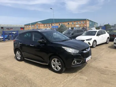 Used Hyundai ix35 Premium 115 HP (84 kW) 2012 Black SUV