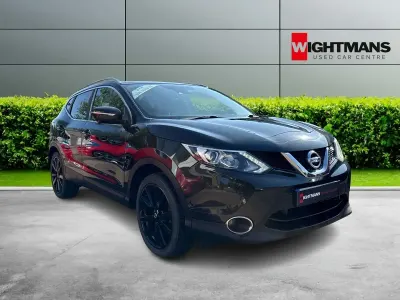 Used Nissan Qashqai Tekna 110 HP (80 kW) 2014 Black SUV
