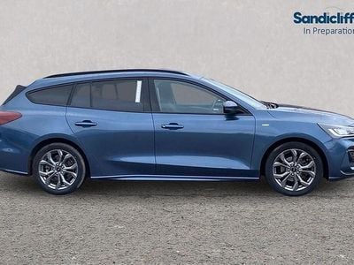 Used Ford Focus ST-Line 155 HP (114 kW) 2023 Blue Estate
