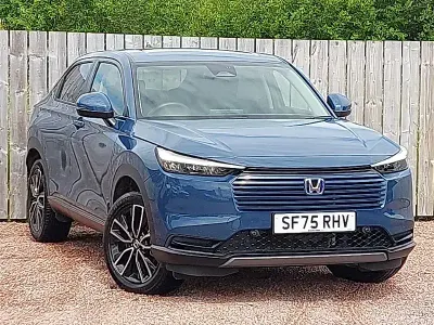 Used Honda HR-V Elegance 131 HP (96 kW) 2025 Blue SUV