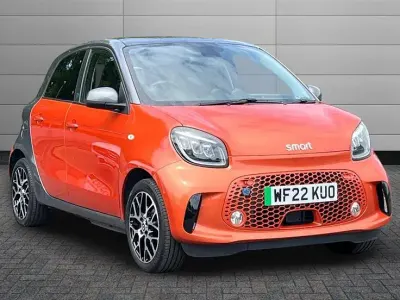 Used Smart ForFour Electric Drive Exclusive 60 kW (82 HP) 2022 Lava orange Hatchback