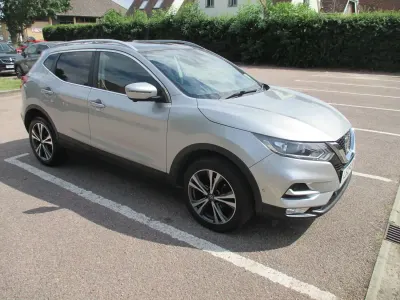 Used Nissan Qashqai N-Connecta 140 HP (102 kW) 2019 Silver SUV