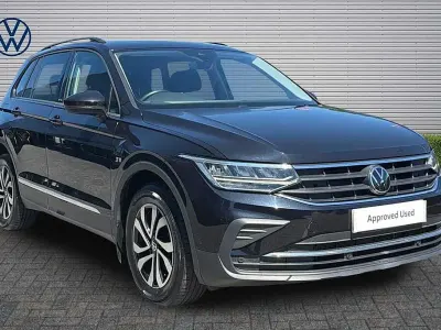 Used VW Tiguan Active 150 HP (110 kW) 2021 Black SUV
