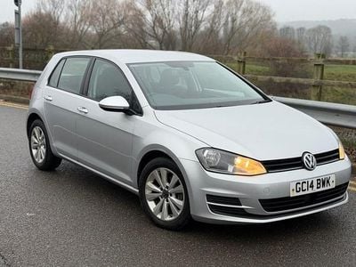 Used VW Golf VII SE 105 HP (77 kW) 2014 Silver Hatchback
