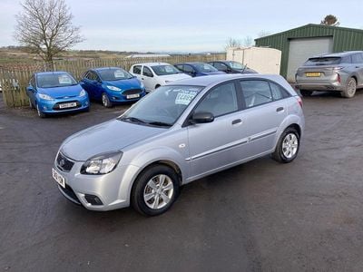 Used Kia Rio 2011 Silver Hatchback