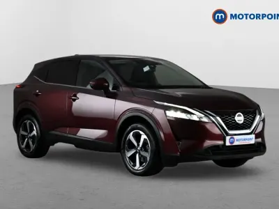 Used Nissan Qashqai N-Connecta 158 HP (116 kW) 2022 Red SUV