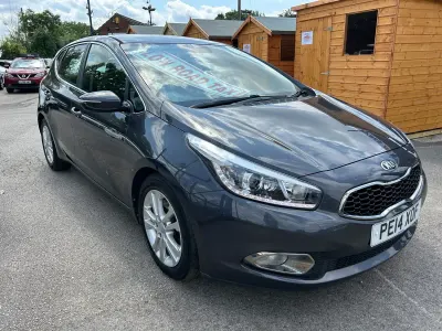 Used Kia Ceed 2014 Silver Hatchback