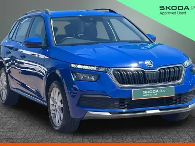 Used Skoda Kamiq SE 70 HP (51 kW) 2022 Energy blue SUV