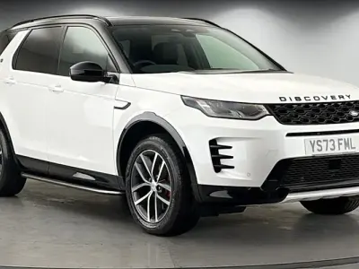 Used Land Rover Discovery Sport SE Dynamic 204 HP (150 kW) 2023 Ostuni pearl white SUV