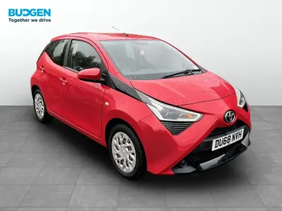 Used Toyota Aygo X-play 2018 Red Hatchback