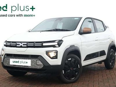 Used Dacia Spring Extreme 47 kW (65 HP) 2024 White Hatchback