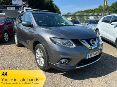 Usado Nissan X-Trail Acenta 163 CV (119 kW) 2017 Gris SUV