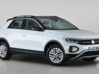 Used VW T-Roc Life 150 HP (110 kW) 2025 SUV