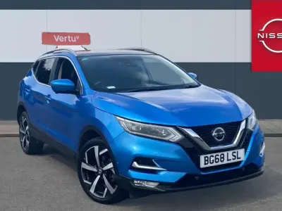 Usado Nissan Qashqai Tekna 140 CV (102 kW) 2018 Azul SUV