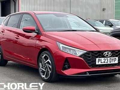 Used Hyundai i20 Premium 101 HP (74 kW) 2023 Red Hatchback