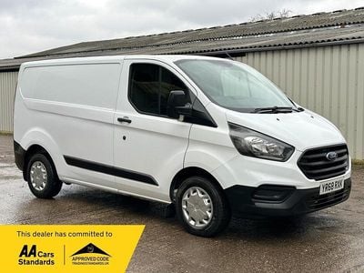 Used Ford Transit Custom 105 HP (77 kW) 2017 White Van