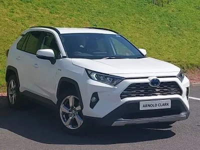 Used Toyota RAV4 Hybrid Design 222 HP (163 kW) 2021 White SUV